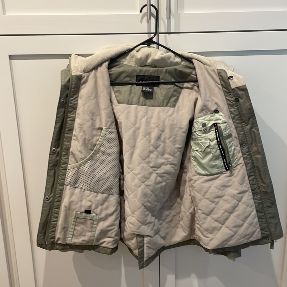 Snow board jacket - Picture 3 of 3